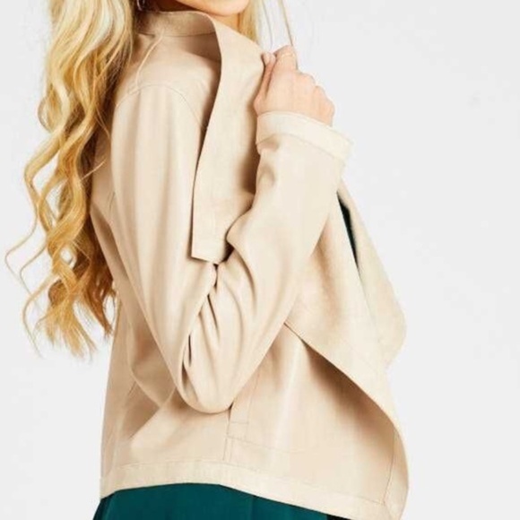 NWT Altar'd State lovely reversible jacket size XS - Picture 3 of 9